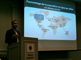 Nectarios Economakis - Comment naviguer entre les relations humaines et le cyberespace Nectarios Economakis - Comment naviguer entre les relations humaines et le cyberespace